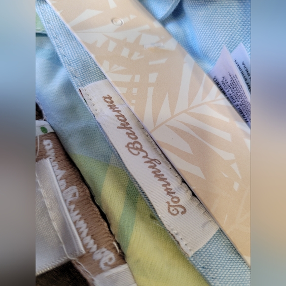 Tommy Bahamas Pet Bandana - Picture 4 of 5